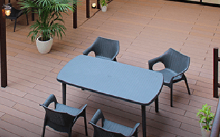 エバーアートウッド コントラクト を見る