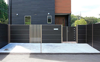 ボードフェンスを見る