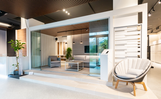 ショールームを見る